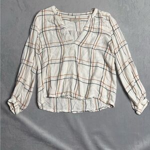 LOFT Cream Asymmetrical‎ Relaxed Blouse